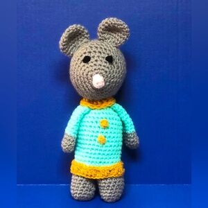 Mouse crochet. New.